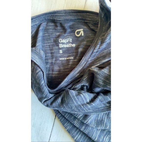 GapFit Women Activewear Tank Top Small - Picture 3 of 4